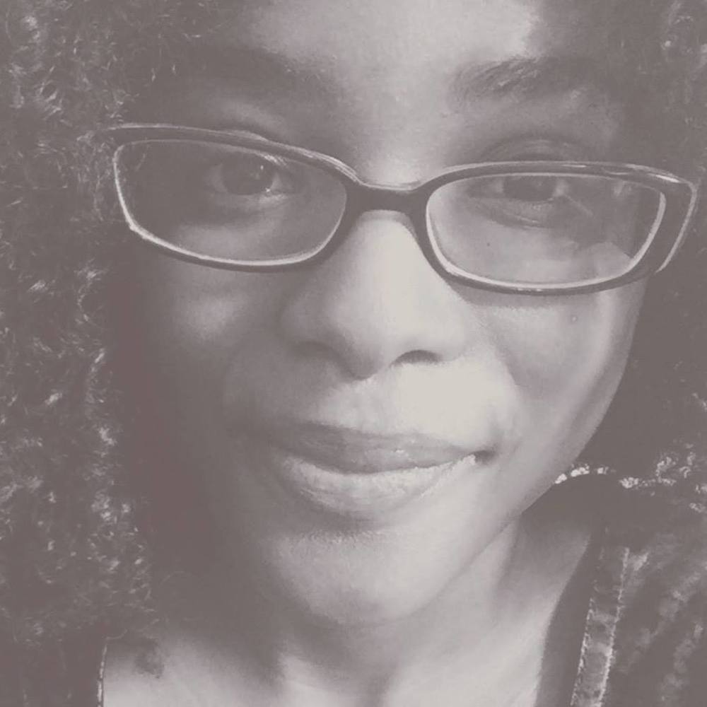 Meet your Posher, Nathalia